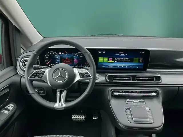 Mercedes-Benz V 220