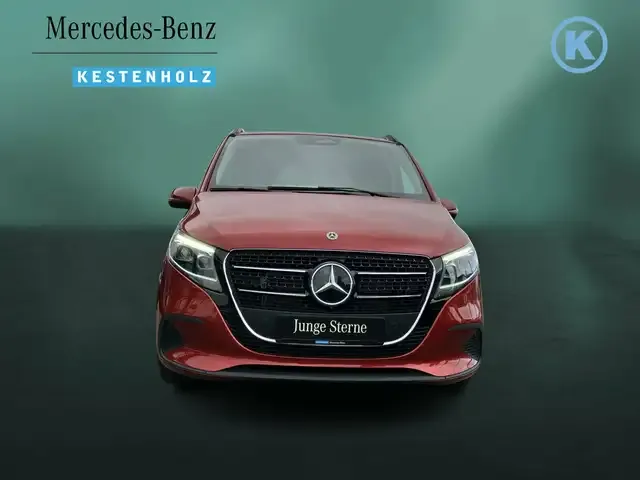 Mercedes-Benz V 220