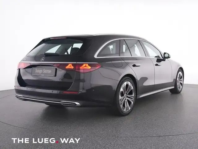 Mercedes-Benz E 200