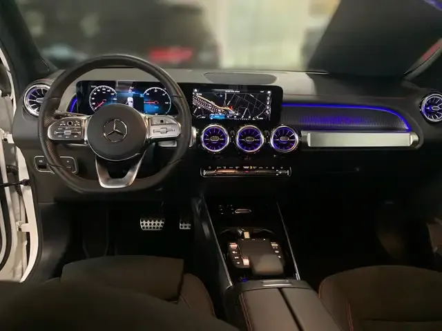 Mercedes-Benz EQB 250