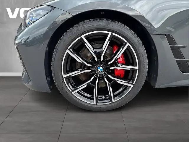 BMW 440