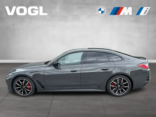 BMW 440