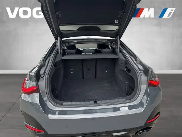 BMW 440
