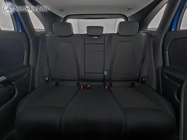 Mercedes-Benz EQA 300
