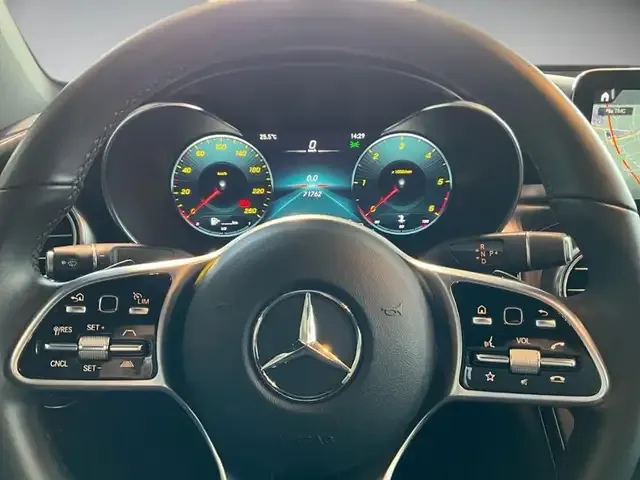 Mercedes-Benz GLC 220