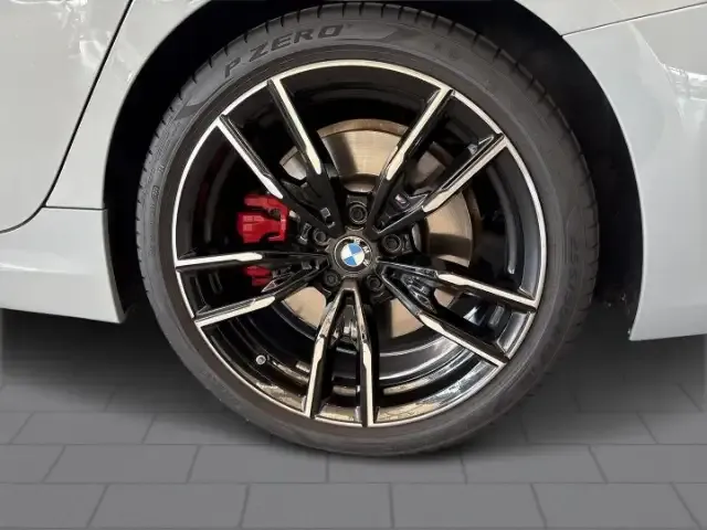 BMW 340