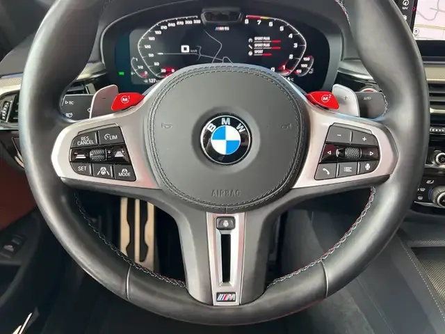 BMW M5