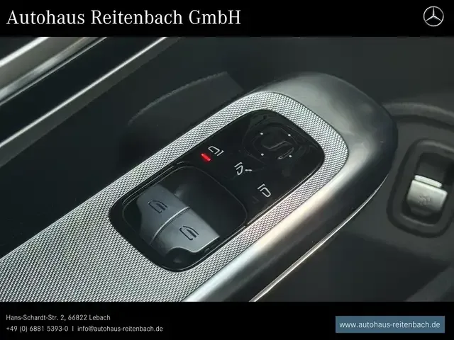 Mercedes-Benz CLE 200