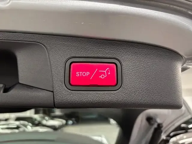 Mercedes-Benz GLA 220
