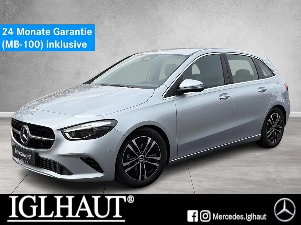 Mercedes-Benz B 200