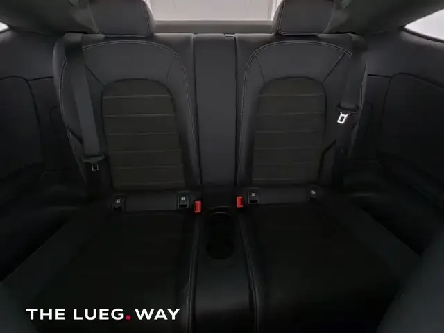 Mercedes-Benz C 400