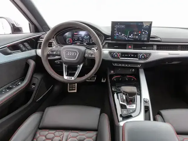 Audi RS4