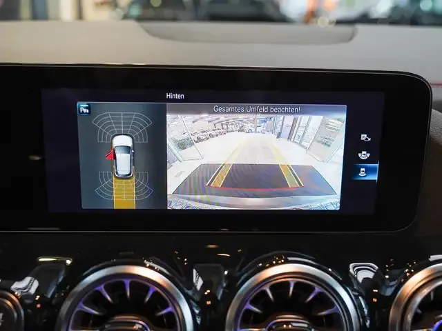 Mercedes-Benz EQA 250