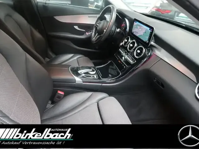 Mercedes-Benz C 180