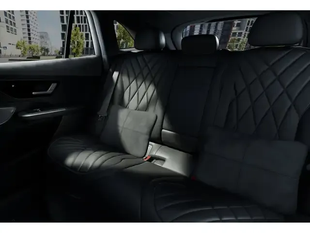 Mercedes-Benz EQE 350