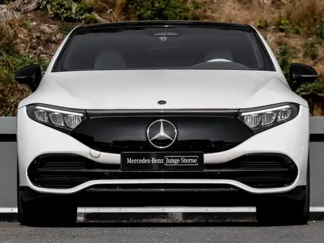 Mercedes-Benz EQS