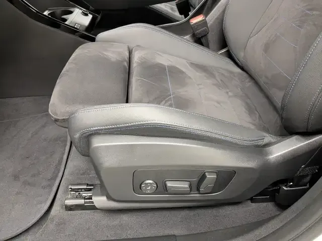 BMW 225