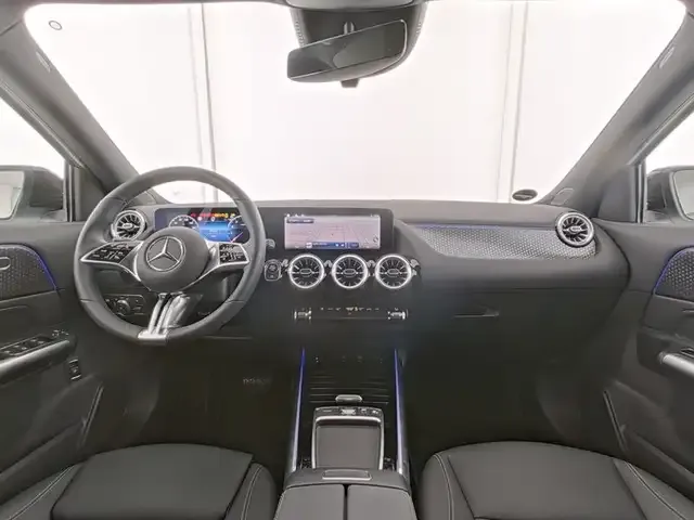 Mercedes-Benz GLA 180