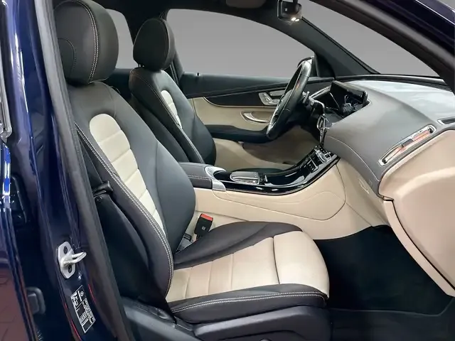 Mercedes-Benz EQC 400