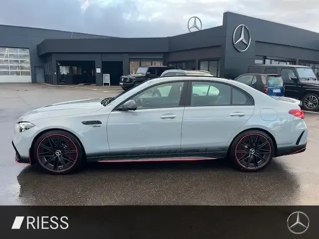 Mercedes-Benz C 63 AMG