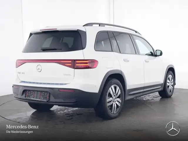 Mercedes-Benz EQB 300