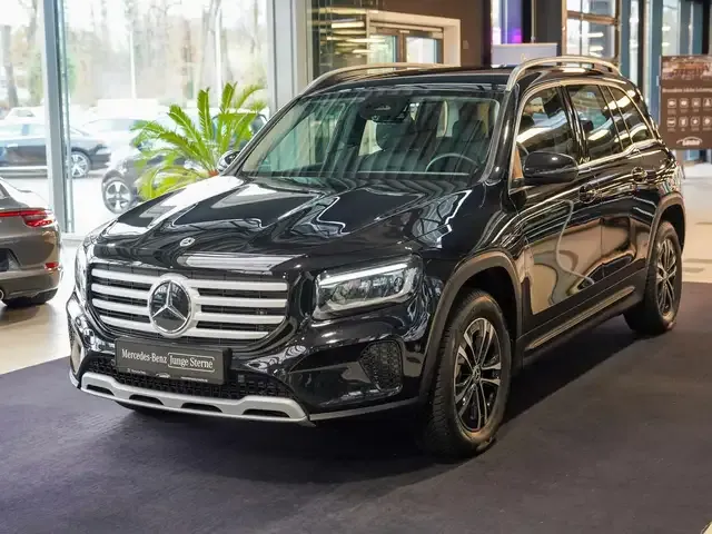 Mercedes-Benz GLB 200