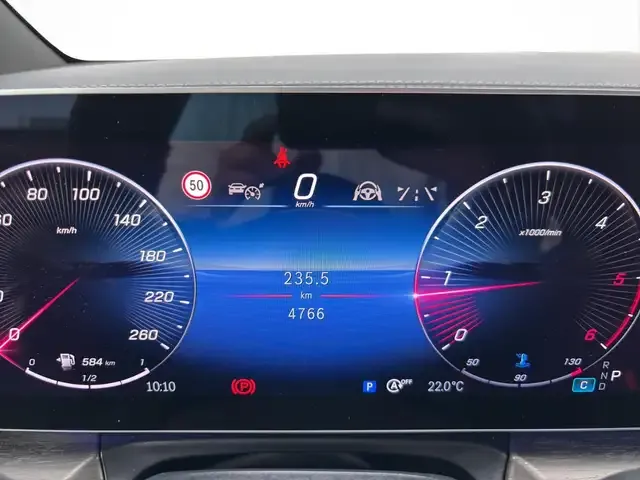 Mercedes-Benz V 250