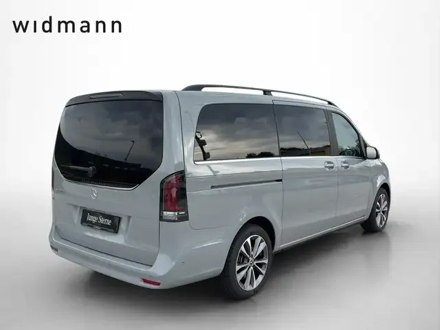 Mercedes-Benz V 250