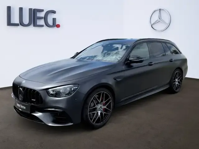Mercedes-Benz E 63 AMG