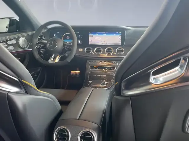 Mercedes-Benz E 63 AMG