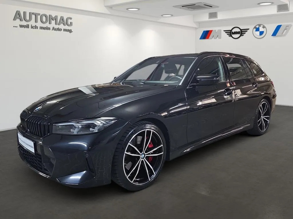 BMW 330