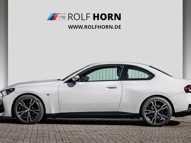 BMW 220