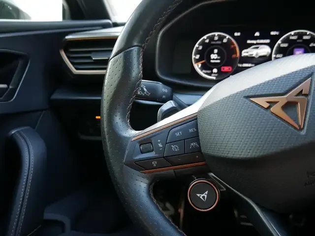CUPRA Leon
