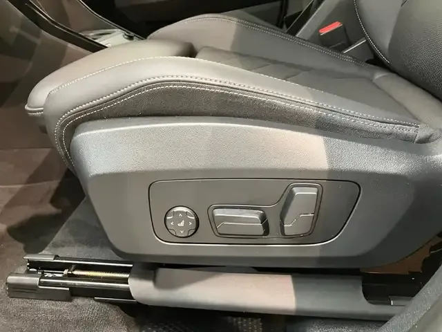 BMW 223