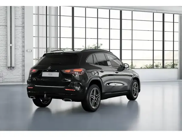 Mercedes-Benz GLA 200