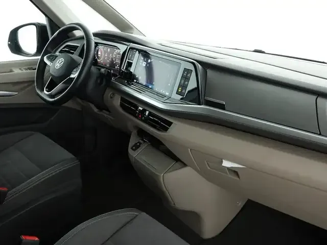 Volkswagen T7 California