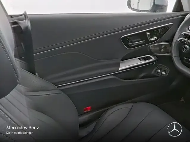 Mercedes-Benz CLE 300