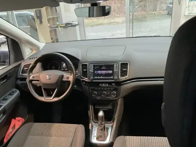 SEAT Alhambra