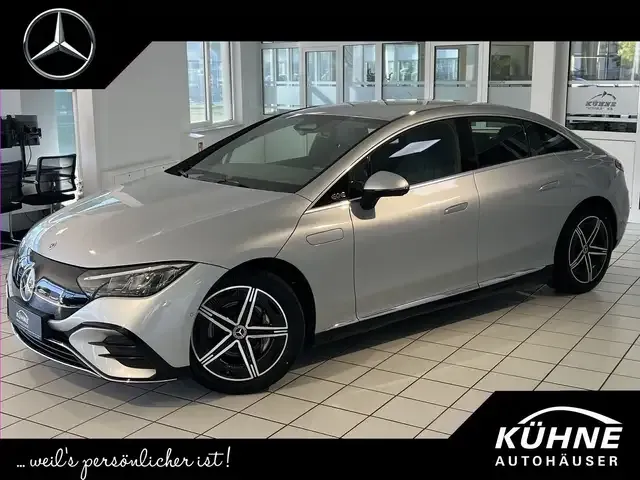Mercedes-Benz EQE 350