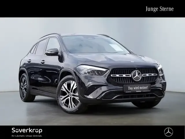 Mercedes-Benz GLA 220