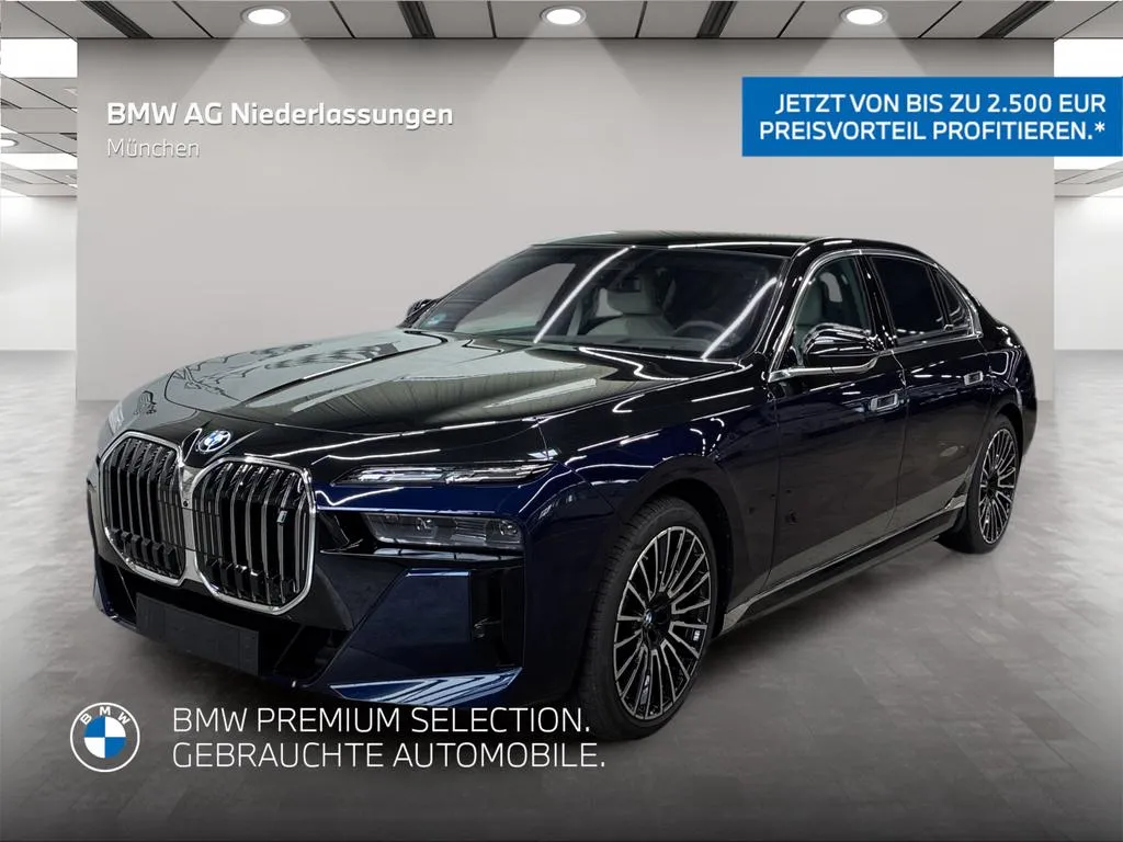 BMW i7