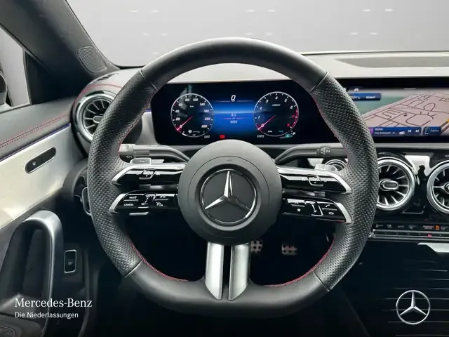 Mercedes-Benz CLA 220