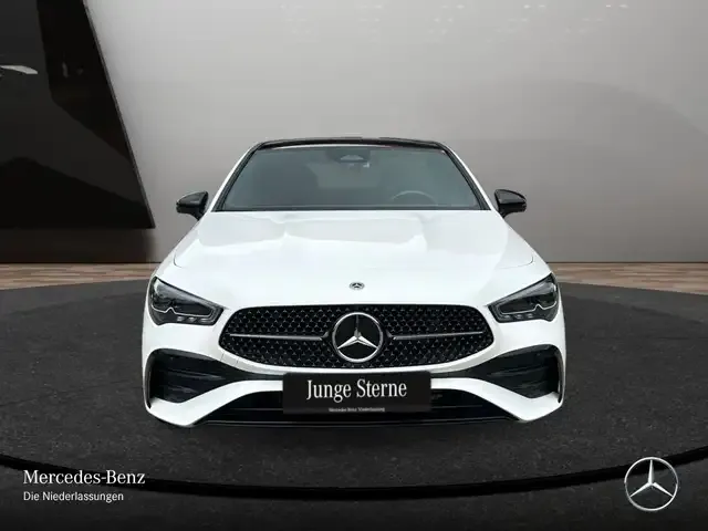 Mercedes-Benz CLA 220