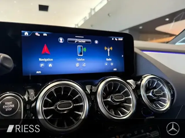 Mercedes-Benz GLA 250