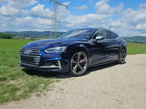 Audi S5