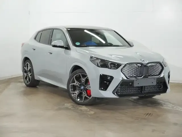 BMW iX2