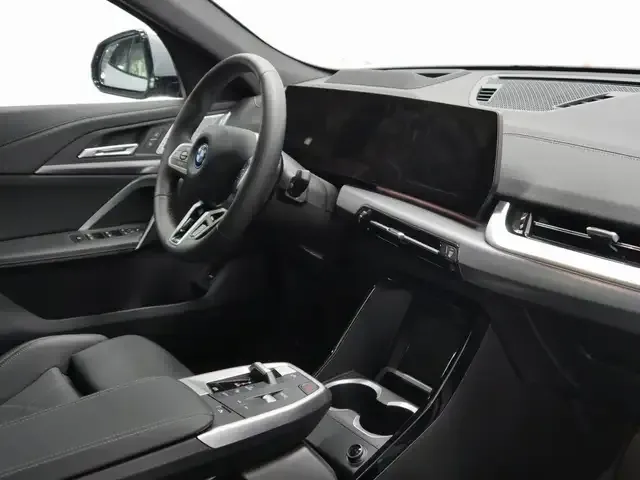 BMW iX2