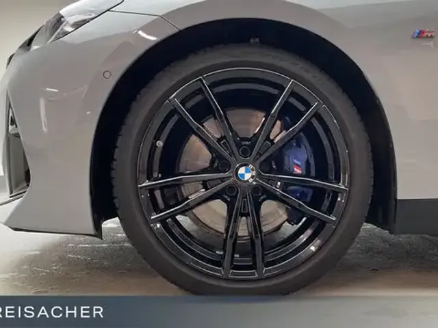 BMW 240