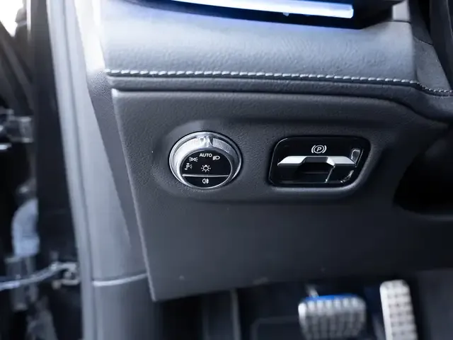 Mercedes-Benz EQS SUV