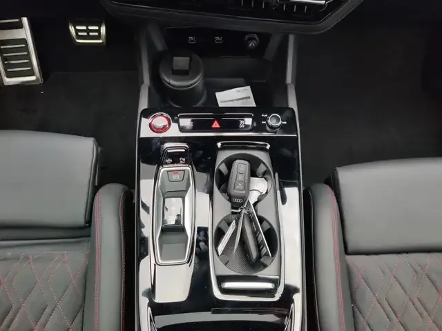 Audi SQ6
